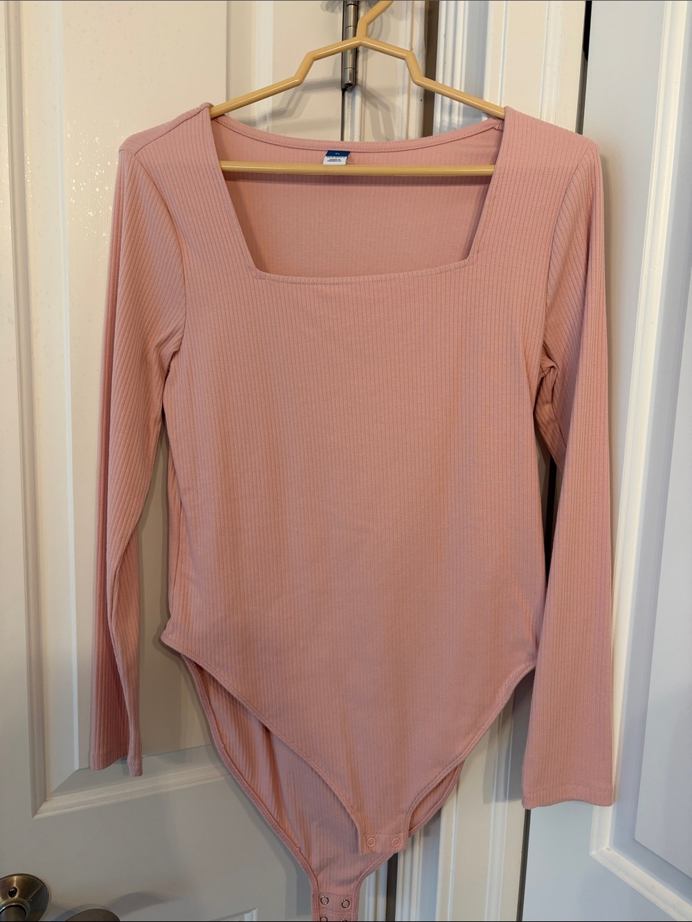 Old Navy Ribbed Square Neck Long-Sleeve Bodysuit - Dusty Rose